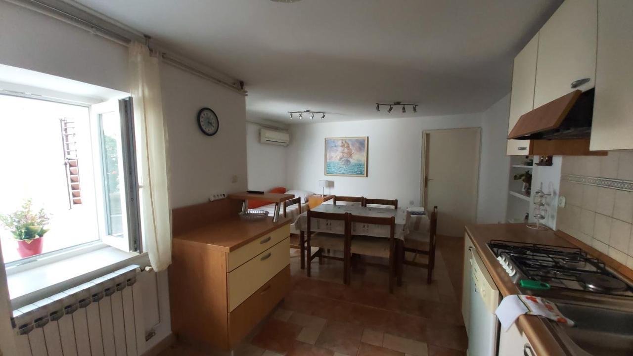 Apartment Uskok セニ エクステリア 写真
