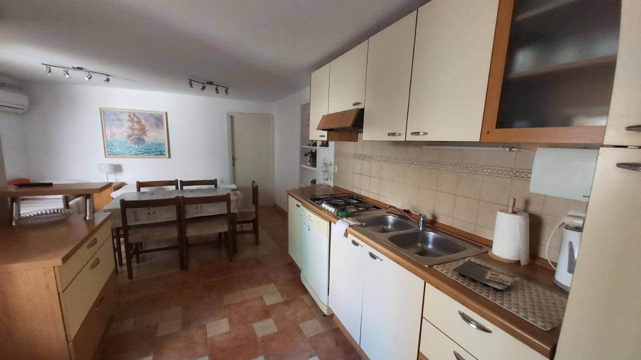 Apartment Uskok セニ エクステリア 写真